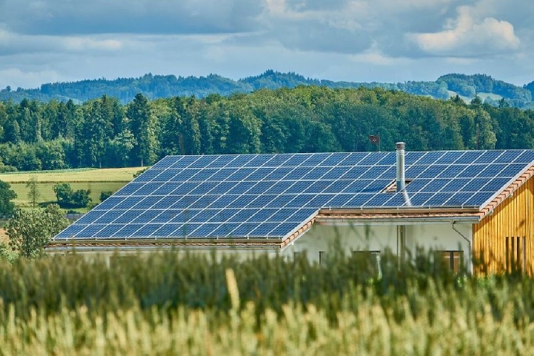 Perché installare un impianto fotovoltaico a Catania dlvr.it/SqC0Z2
