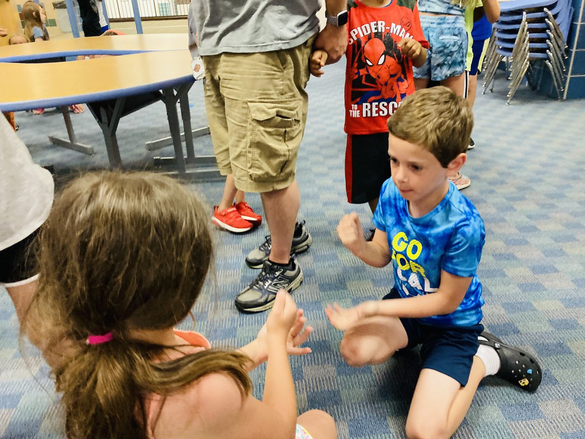 mrsphillippo's tweet photo. CAMP WEEK is off to a great start! Guest readers, s'mores, extreme Rock, Paper, Scissors, and more! #NPpride #SLPPantherProud https://t.co/6MORtzCjTO