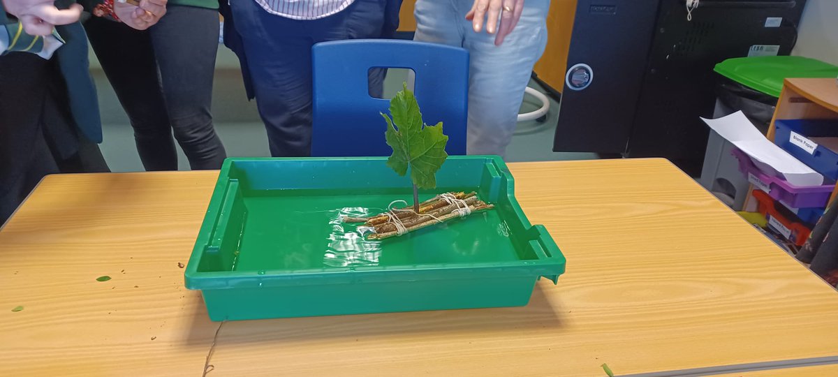 AHSsfl's tweet photo. The pupils collected natural materials to make boats. They then tested them to see if they would float and there was great success https://t.co/GE3XXqG7Aq