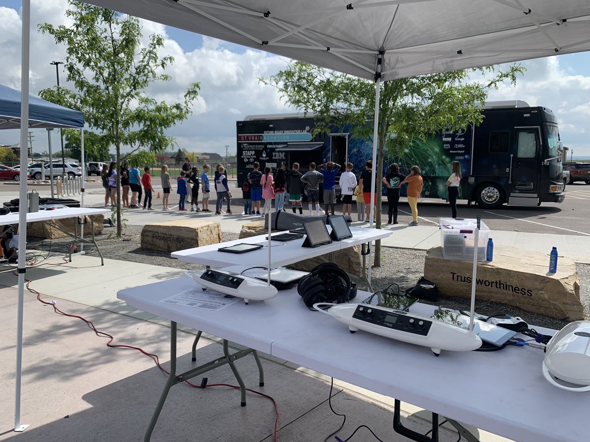 ST.VRAINNOVATION Mobile Education tweet media