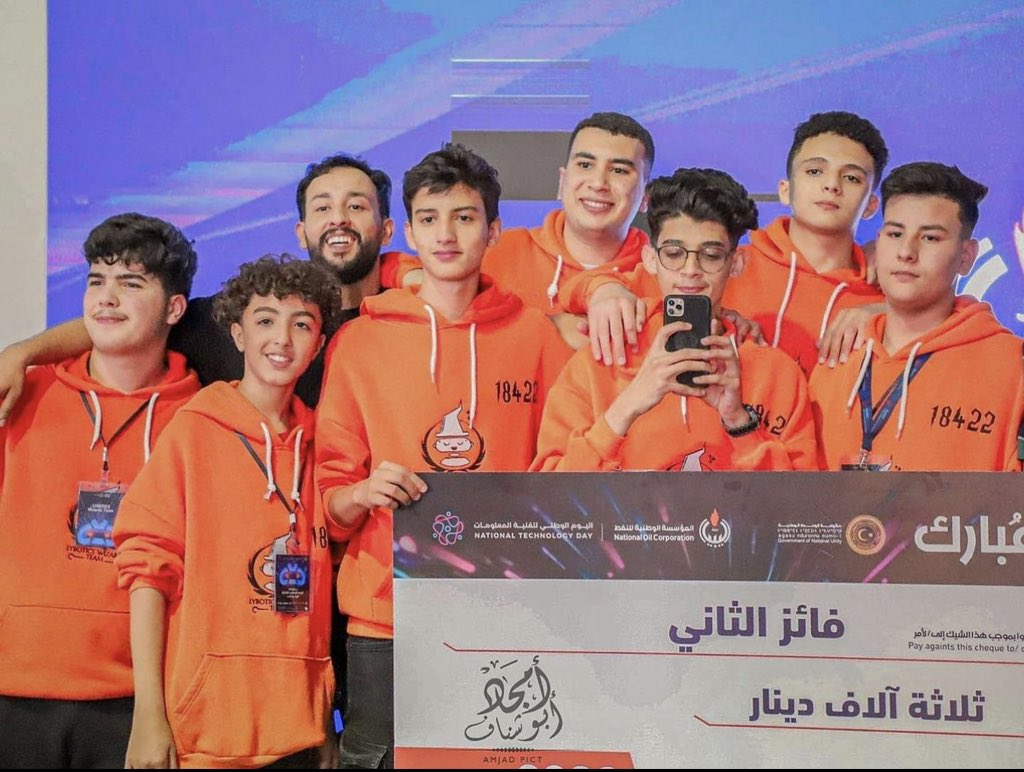 LyboticsWizards's tweet photo. بطولة التقنية لروبوتات في نسختها الثانية #2

شارك فريقنا في بطولة التقنية لروبوتات ، بمشاركة 12 فريق على مستوى ليبيا 🥁 !

حيث حصدنا المركز الثاني ، وكانت هذه أولى تحدّياتنا بعد إختيارنا المنتخب الوطني الممثل في أولمبياد العالم، وتكللت بالنجاح

#شجع_المنتخب_الوطني 🇱🇾🧙‍♂️ https://t.co/nECWdtfZkJ