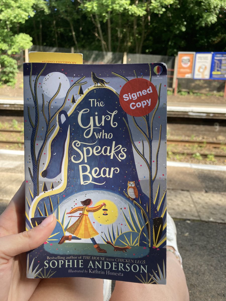 #CurrentlyReading and absolutely LOVING this magical story about a little girl searching for where she belongs. I’ve had a little break from children’s lit to read other stuff but what a story to get back to! 😍🌲💙 #fantasystory #childrensbooks @_Reading_Rocks_ @sophieinspace