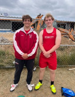 Congratulations to our state qualifiers/medal winners at Sectionals! 
🥇 N. Scarangelli 3200 &amp;1600
🥉 M. Hoffman 1600
4th- H. Stewart 
5th- L. Halbruner 400m
5th- M. Hoffman 3200m
6th- C. Dice Discus 
6th- N. Layton