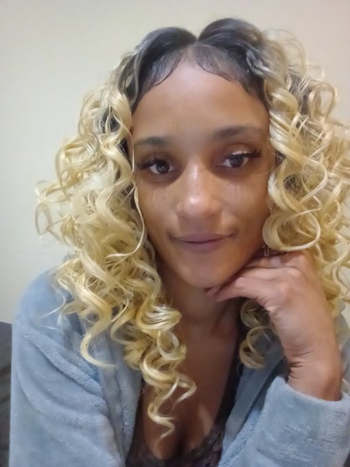 I&rsquo;ve found a profile called Nola Red on SuperLive and I think you have to check it out! https://t.co/Pa4rDui6Nl<a href="/tag/masturbation"class="tags"><span>#masturbation</span></a><a href="/tag/amateur"class="tags"><span>#amateur</span></a><a href="/tag/milfmom"class="tags"><span>#milfmom</span></a><a href="/tag/blackandebon"class="tags"><span>#blackandebon</span></a>