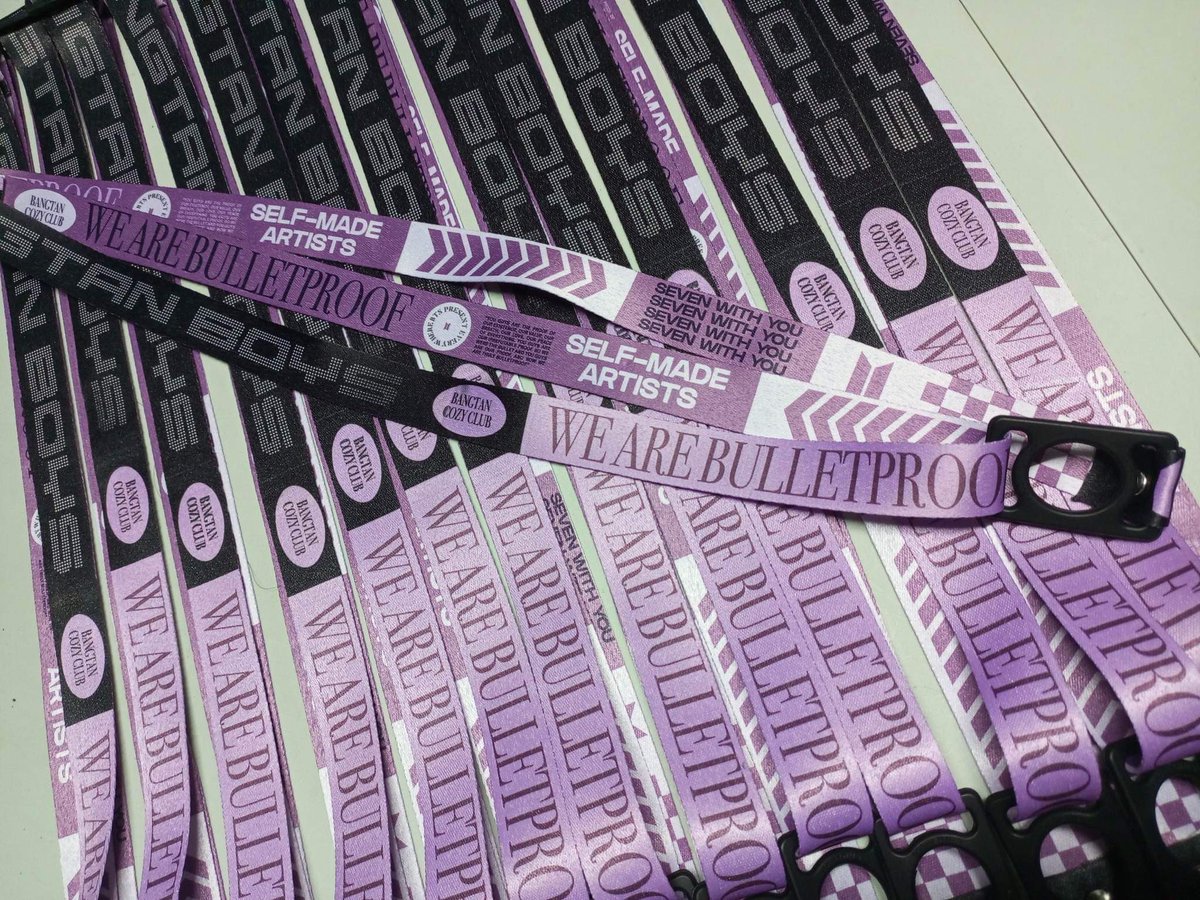LIGHTSTICK STRAP CUTIE HUHU