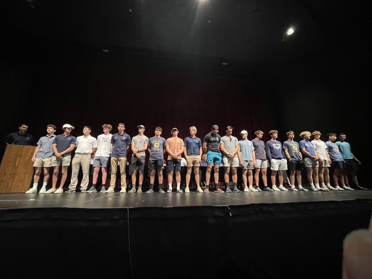 New Trier Rowing tweet media