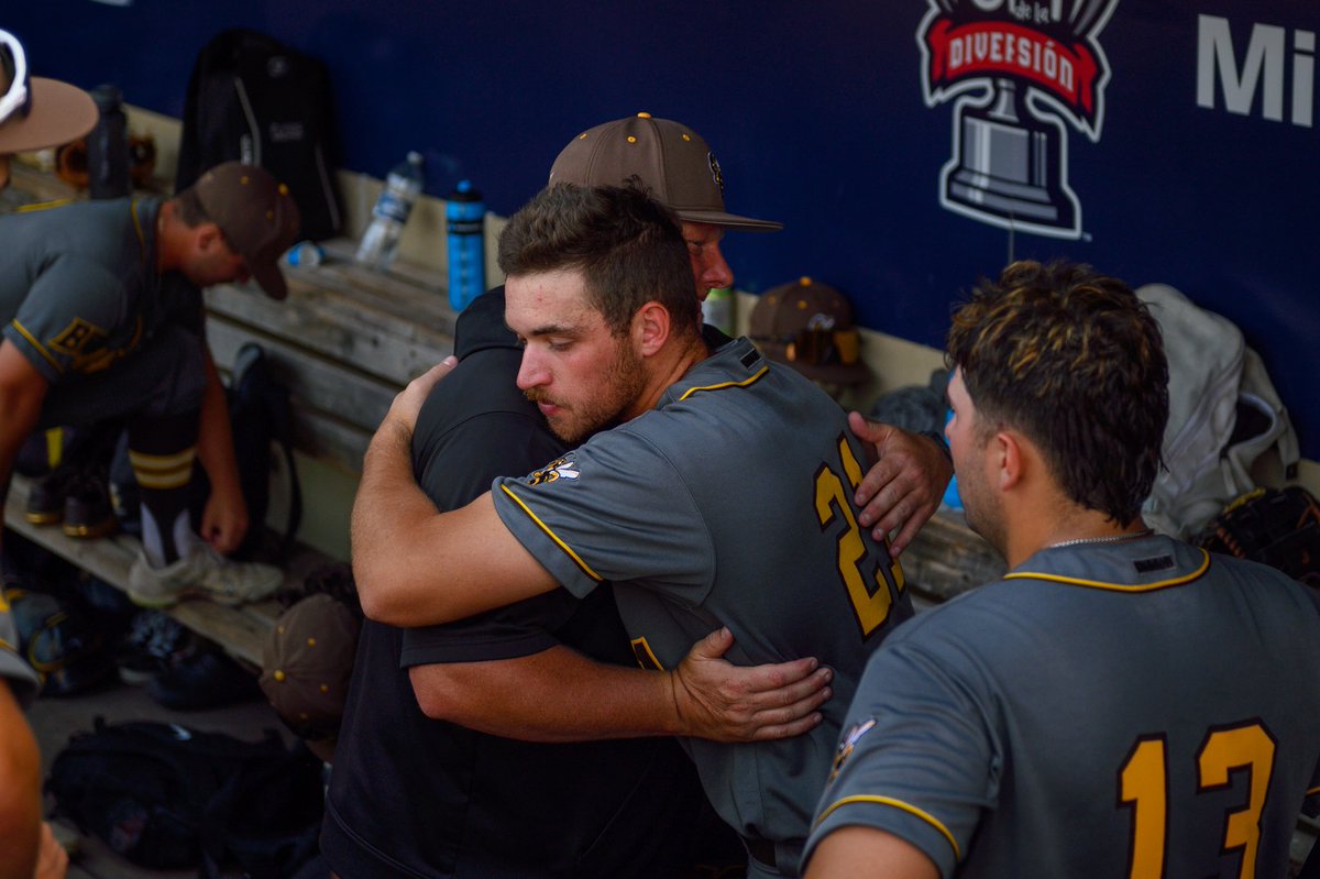 BWUBaseball's tweet photo. Our historic and record breaking season has come to an end at the World Series. Thank you to all of our seniors for the unforgettable memories over the past few years! 

#BWBoys | #d3b https://t.co/Tv9Y1BiDtN