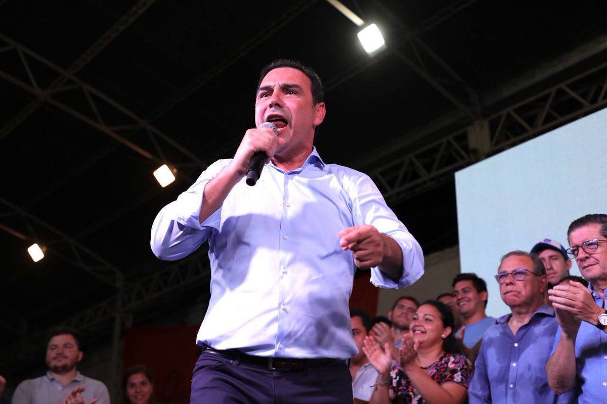 gustavovaldesok's tweet photo. Junto a miles de jóvenes de toda la provincia ratificamos que el 11 de junio tenemos que elegir @ECOCtes + Vamos Corrientes porque es la alianza que trabaja para garantizar mayores oportunidades, derechos y futuro de progreso en la provincia para todos. ¡Vamos para adelante! https://t.co/sefmHPdIMQ