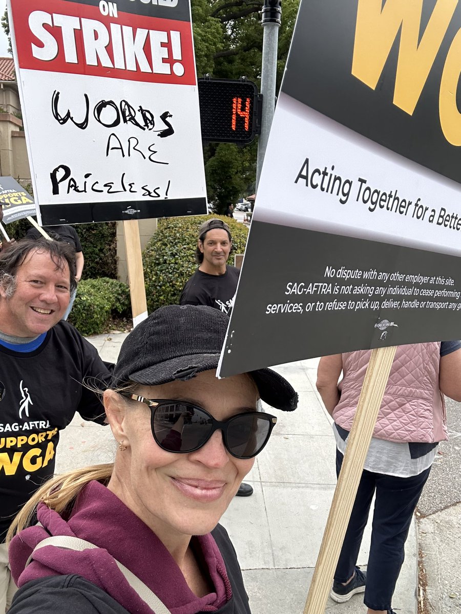 Another morning on the picket lines supporting our @WGAWest brothers & sisters! ✊🏼 @sagaftra #UnionStrong #1U