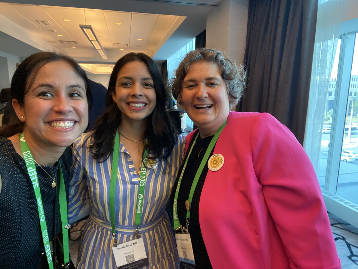 Celebrating <a href="/drsleepykarin/">Karin Johnson</a> ❤️ with my co-YIRF #SLEEP2023 <a href="/AASMorg/">American Academy of Sleep Medicine</a> VIP reception