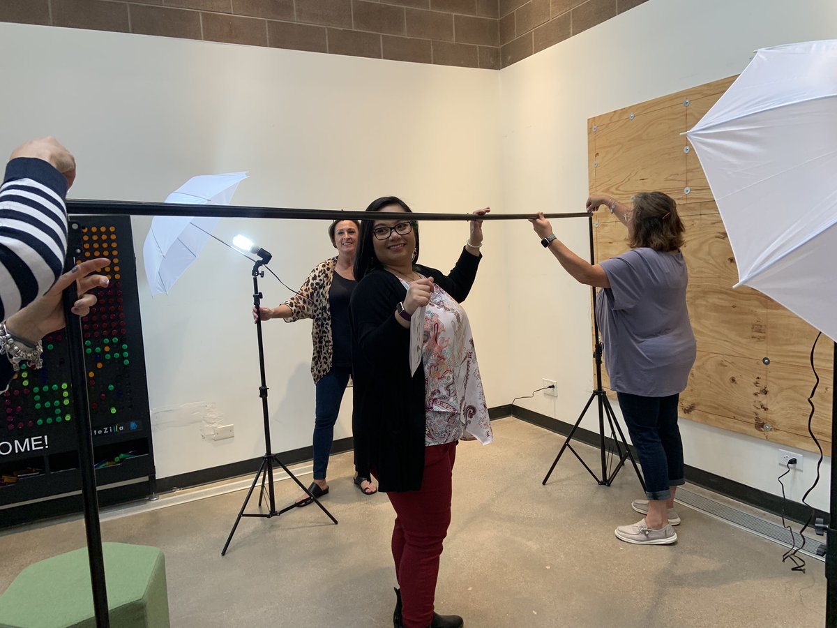 @AC_Johnson75 @canva @MuseumSW Best way to spend a #PD morning-laughing and smiling all the way 🤣 #joyfulLearning #greenScreen madness 🥹🤣 @MuseumSW