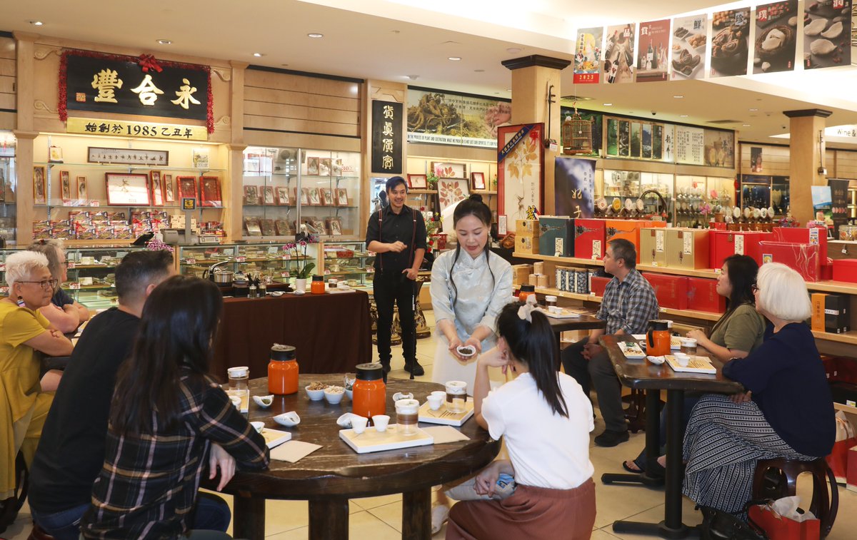Tea Talk live <a href="/winghopfung/">Wing Hop Fung</a> Arcadia with @camlaorg! Culminating our Tea Talk series exploring teas from around the world. We watched a live gongfu tea ceremony with Judy, led by Ryan, our tea educator. Thanks to our guests for participating, hope we all continue our tea journey.