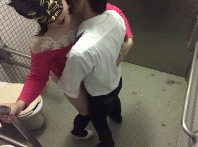 積極的な人が好き☺️  #女装 #cosplay https://t.co/n9Mcm4fqRp<a href="/tag/%E5%A5%B3%E8%A3%85"class="tags">#女装</a><a href="/tag/cosplay"class="tags">#cosplay</a>