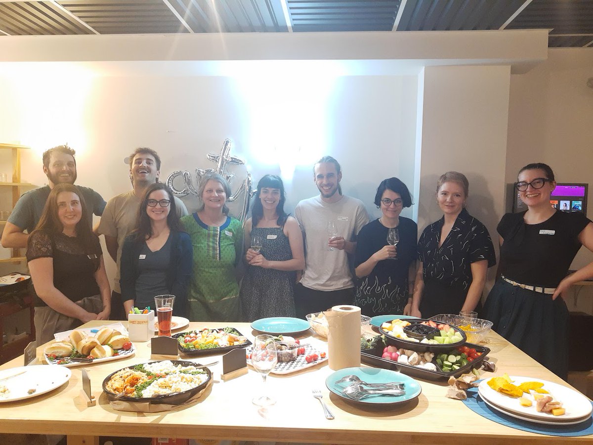 EdgarTrad's tweet photo. Vendredi dernier, notre équipe de #Montréal célébrait la nouvelle #imagedemarque de la #CoopEdgar! 🥳 Santé! 🥂

Last Friday, our #Montreal team celebrated our new #brand identity! 🥳 #Cheers from the #EdgarCoop! 🥂 https://t.co/GQQQomgfGP