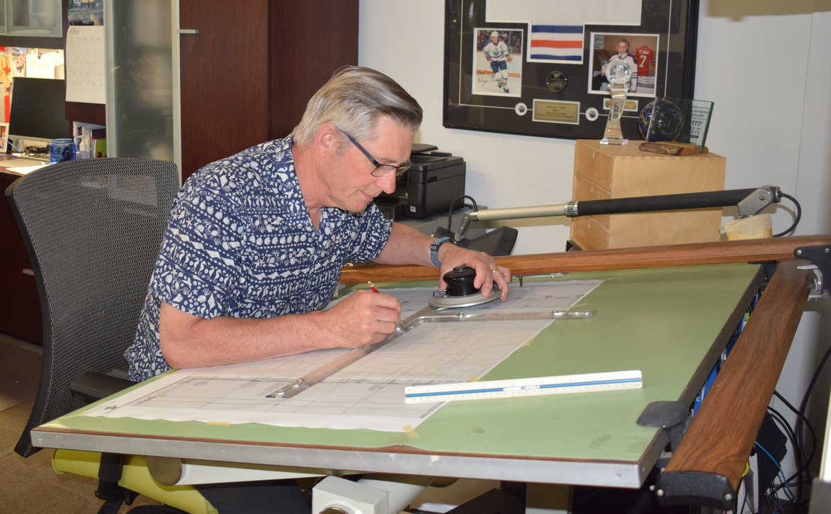 Every once in a while, George will still crack out some trace paper and pens to do some old-school hand drafting on his drafting table.

#berryarchitecture #BAA #architecture #design #gooddesignmatters #oldschool #oldschooldrafting #oldschoolarchitecture #oldschooldesign