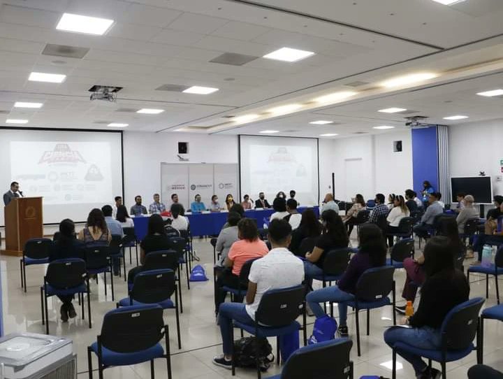 IPICYTciencia's tweet photo. Este sábado 03 de junio, dimos la bienvenida a la 4ta Generación de la Liga de la Ciencia. 🤓👩‍🔬🧑‍🔬

@Prismatic 

¡Que sea una estancia extraordinaria! 👏

#IPICYT #Prismatic #Ligadelaciencia https://t.co/XemsD8WXAk
