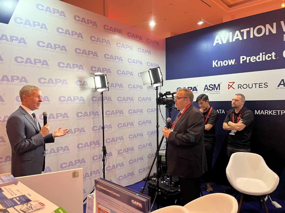 KevinComms's tweet photo. @united Scott Kirby takes centre stage @IATA AGM Istanbul @staralliance https://t.co/5GhZx1QsDk