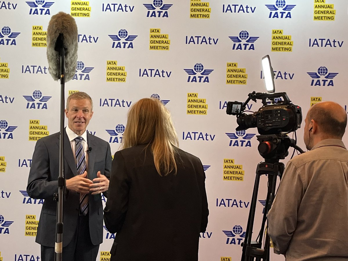 KevinComms's tweet photo. @united Scott Kirby takes centre stage @IATA AGM Istanbul @staralliance https://t.co/5GhZx1QsDk