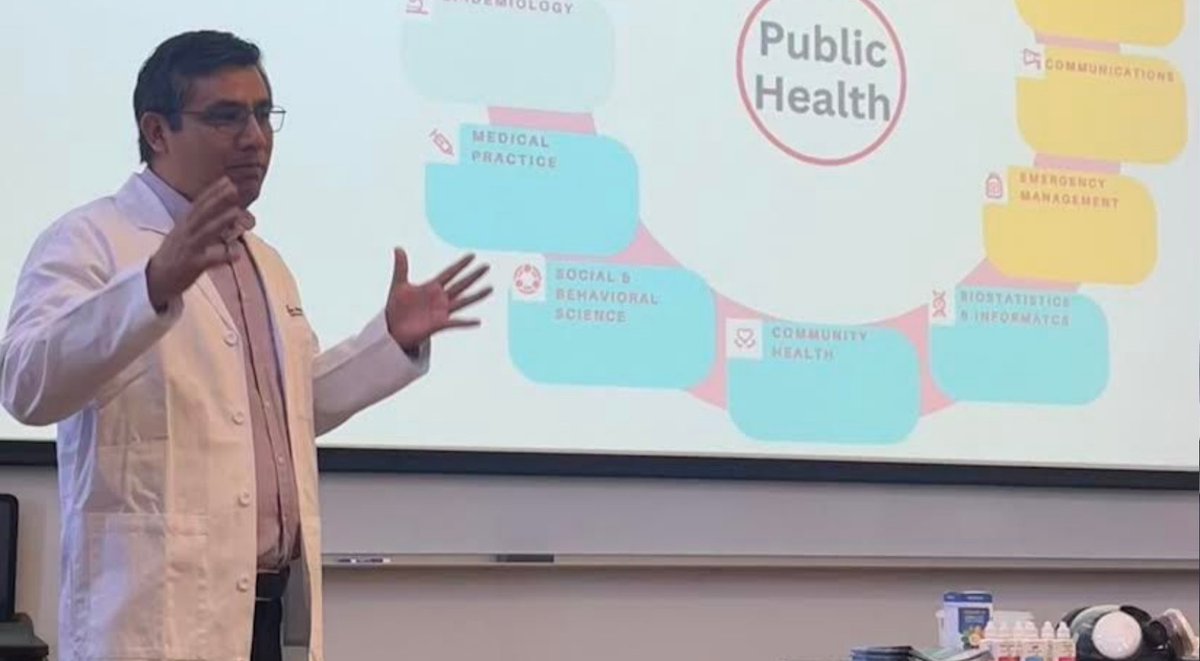 San Diego State University (@sdsu) on Twitter photo .<a href="/SDSU_IV/">SDSU Imperial Valley</a>'s new Bachelor of Science in Public Health degree program, set to start fall 2024, aims to bolster the number of local public health professionals within the region.
🗞️ Read: bit.ly/3WN1hwx .<a href="/SDSU_IV/">SDSU Imperial Valley</a>'s new Bachelor of Science in Public Health degree program, set to start fall 2024, aims to bolster the number of local public health professionals within the region.
🗞️ Read: bit.ly/3WN1hwx