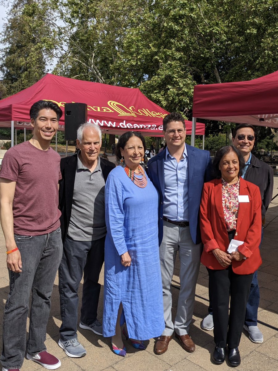 🏳️‍🌈🏳️‍⚧️Our #Pride and #Trans Flag Raising was today, with speakers including our students, Councilmember
<a href="/JRfromCupertino/">J.R. Fruen, Councilmember (Cupertino)</a> and Cupertino Vice Mayor Sheila Mohan. Thanks to Chancellor <a href="/judycminer7/">Judy C. Miner</a> for attending. More info about the Pride Center: rb.gy/e14h5. #pridemonth