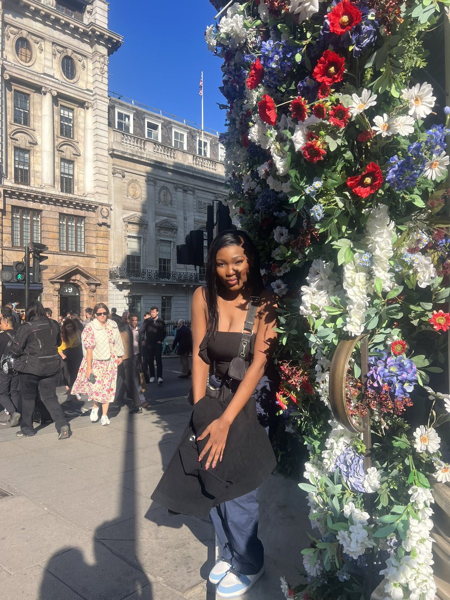 maamepinamang_'s tweet photo. Brown skin girl🤎 https://t.co/4Ai62W5r51