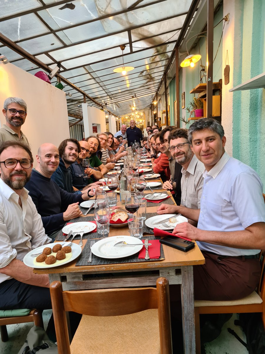 After a day of amazing science, an amazingly delicious dinner! Thanks to Alberto from <a href="/eu_fet/">Sinfonia FET EU</a> for having organized such a pleasant evening! <a href="/CORDIS_EU/">EU Research Results</a> <a href="/HorizonEU/">Horizon Europe 🇪🇺</a> #HorizonEU  #horizon2020 #MondayMotivation