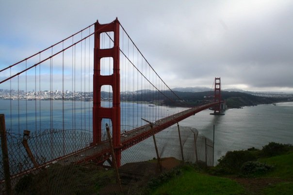 Today's photo is of the majestic Golden Gate Bridge in San Francisco, CA ❤️ #aaronmthompsonphoto #artlesnyc #aaronmthompsonartist #contemporaryphotographer  #photooftheday #goldengatebridge #sanfrancisco #ca #northerncalifornia