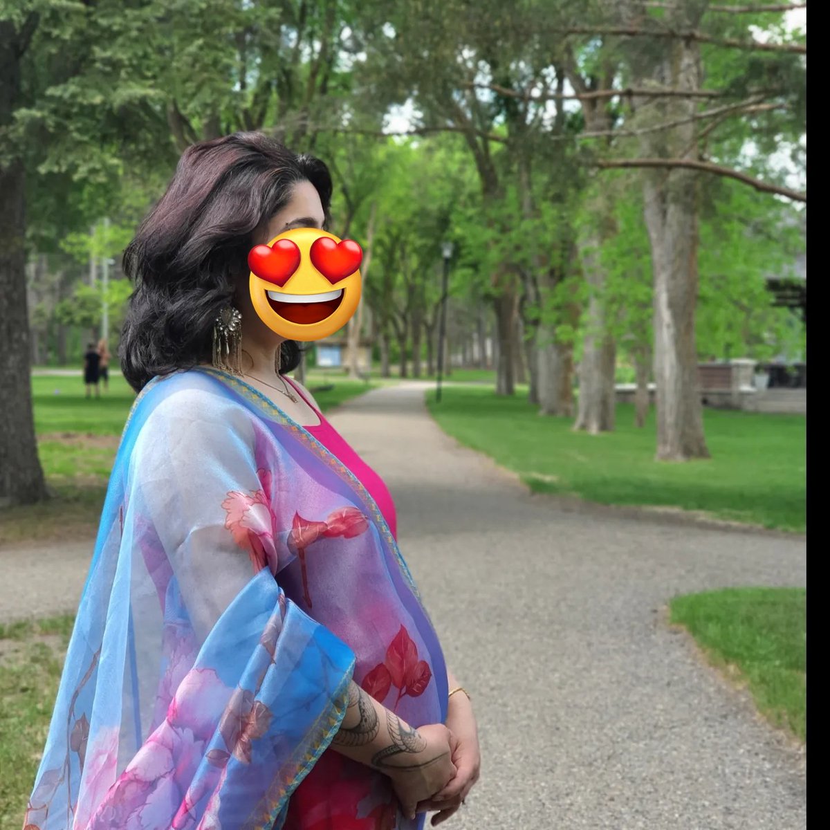 lifelinebangtan's tweet photo. I couldnt find anythng that matches perfectly but taetae loves babies too💜
#ARSD #ARMYSelcaDay #Taehyung #V #BTS #BYSArmy https://t.co/RI2VEqbGKK
