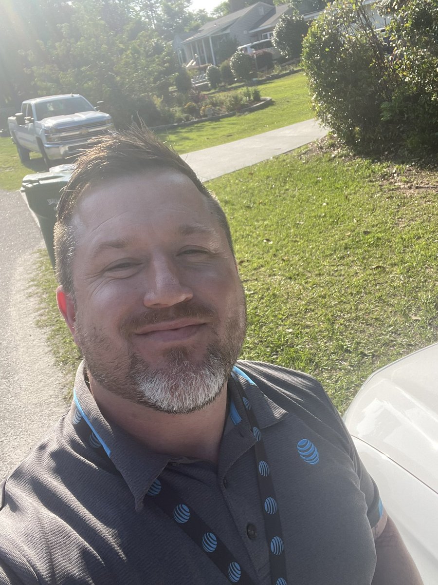 Daryl Keith (@thedarylist1) on Twitter photo Helping families and communities connect! Love Fiber!
#yourfriendlyneighborhoodfiberman #intothefiberverse #lifeatatt #attemployee #gigillionaire @bad_rad_brad <a href="/CStanley_711/">Courtney Stanley</a> Helping families and communities connect! Love Fiber!
#yourfriendlyneighborhoodfiberman #intothefiberverse #lifeatatt #attemployee #gigillionaire @bad_rad_brad <a href="/CStanley_711/">Courtney Stanley</a>