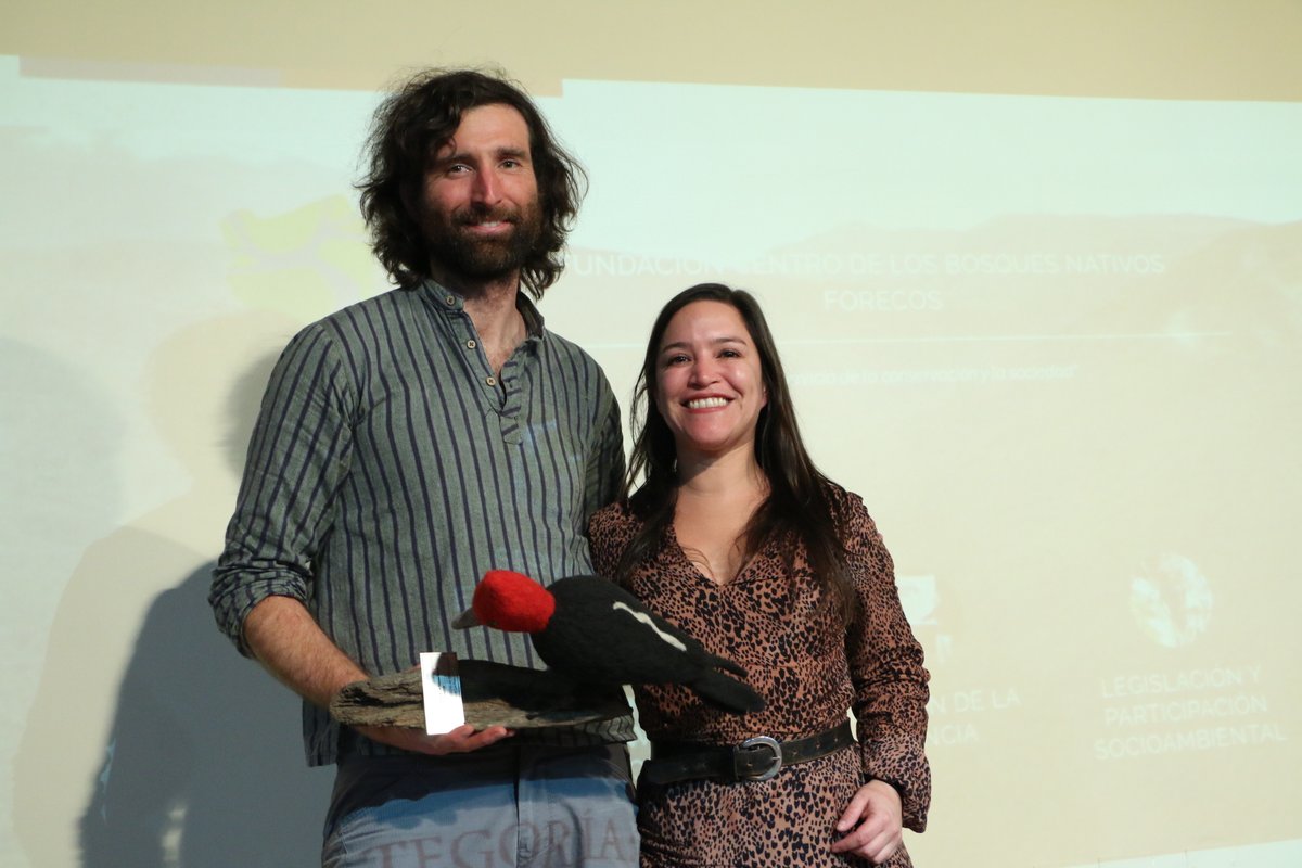 Los reconocimientos de los actores locales por sus aportes a la gestión ambiental regional, fueron para: 

Establecimiento Educacional: Escuela Nueva Aurora de Pichirropulli #Paillaco

Organización de la Sociedad Civil: <a href="/FORECOS/">FORECOS</a> 
<a href="/MMEG_LosRios/">Seremi Mujer y Equidad de Género Los Ríos</a> <a href="/Economia_R_XIV/">Seremía de Economía de la Región de Los Ríos</a>