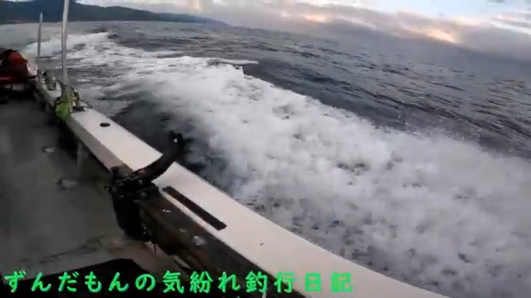 れりれり tweet media