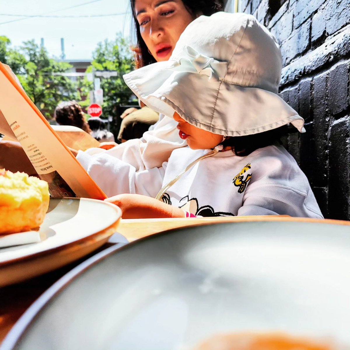 fornocultura's tweet image. Weekend FT + Caffè #familyroutine #coffee #pastry #newspaper #colazioneitaliana #fornocultura Breakfast made easy!