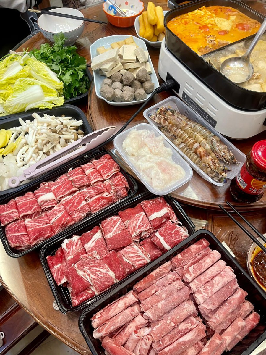 盛宴。吃饭吧🥢🥩