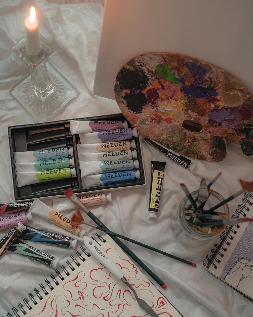 alexxmara's tweet photo. Capturing moments of artistic bliss with @meedenart ♡ where imagination takes shape and colors dance ♥ Use my code: Alex15 for 15% off (link in bio)✨ https://t.co/sUL5J9NVGa