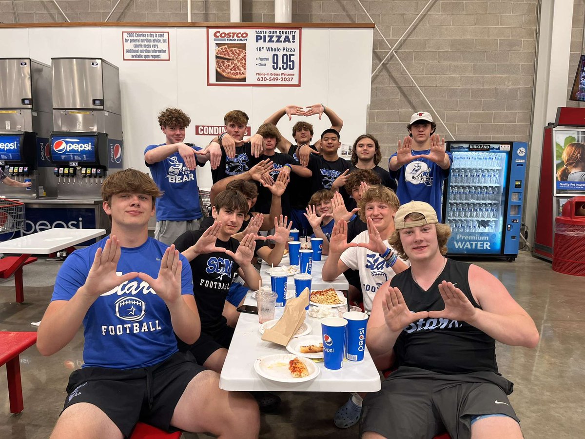 SCNU had a great outing at Costco after camp.Also got  to hang with MIB. <a href="/robertpomazak/">Robert Pomazak</a> <a href="/SCNFBOFFICIAL/">Official North Star Football Account</a> <a href="/SCNFBplayers/">St. Charles North Football</a>