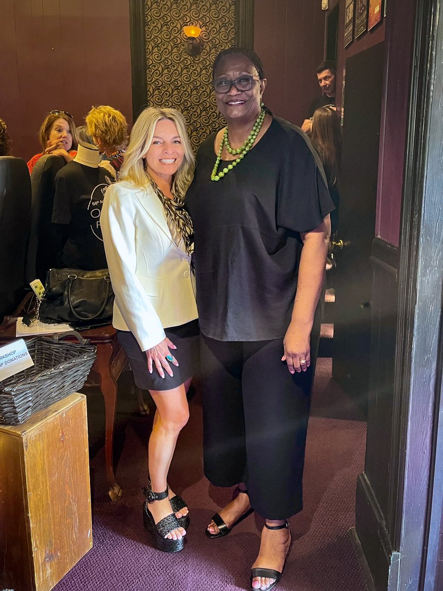 DocFilmUNSPOKEN's tweet photo. Moving Encore Screening &amp; post-film conversation lead by Pastor Edwin Beckles of First African Baptist Church w/@littlepurplecow in #MonroeGA. Patricia Roberts, first Women's USA Olympic Basketball Team member &amp; MAHS alumna + Lynn Jackson's sisters &amp; family members in the house. https://t.co/Sd2E0UXBPu