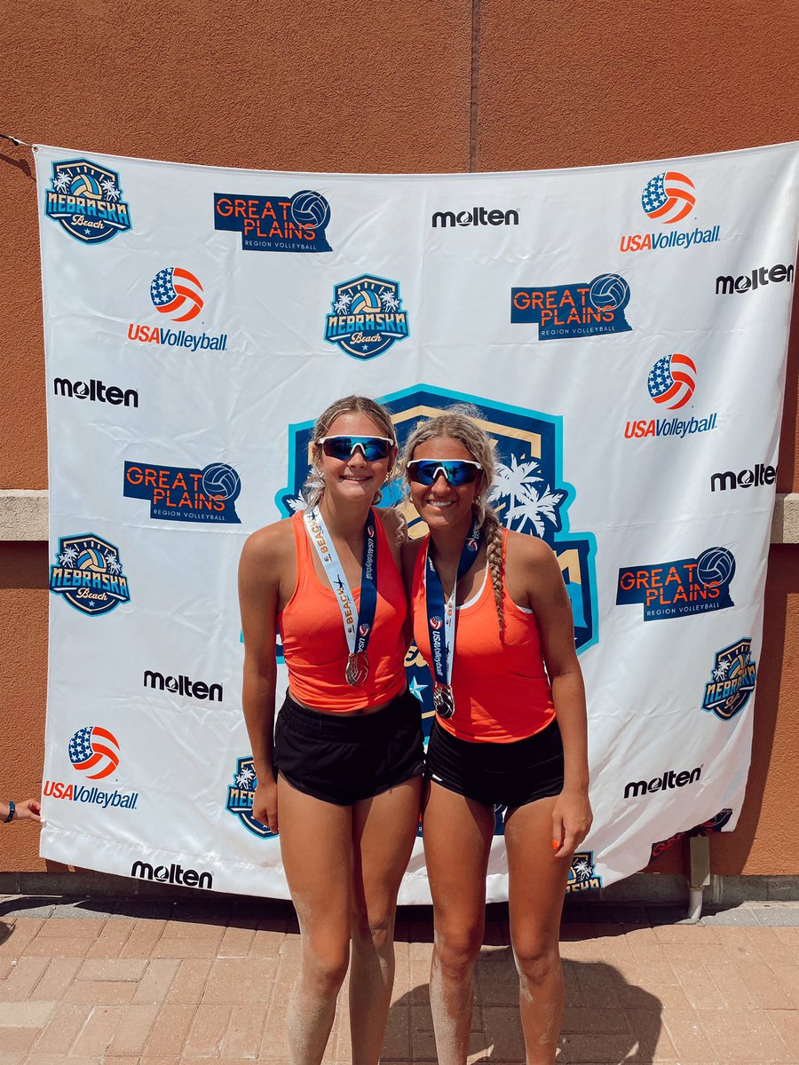 On Saturday, my partner Cosette Bartling and I got second in our sand tournament and earned our bid to Fort Lauderdale, Florida for nationals!