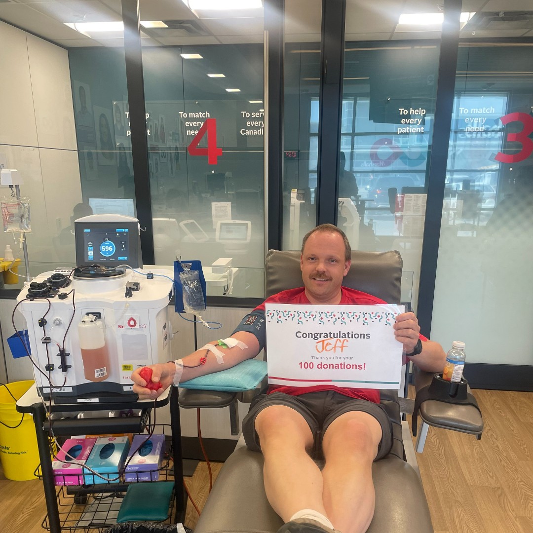 #MilestoneMonday

Congratulations to Jeff, who recently celebrated his 100th donation at the Lethbridge Plasma Centre. Thank you, Jeff for continuing to support Canada's Lifeline!

#yql #plasmaforlife #Lethbridge