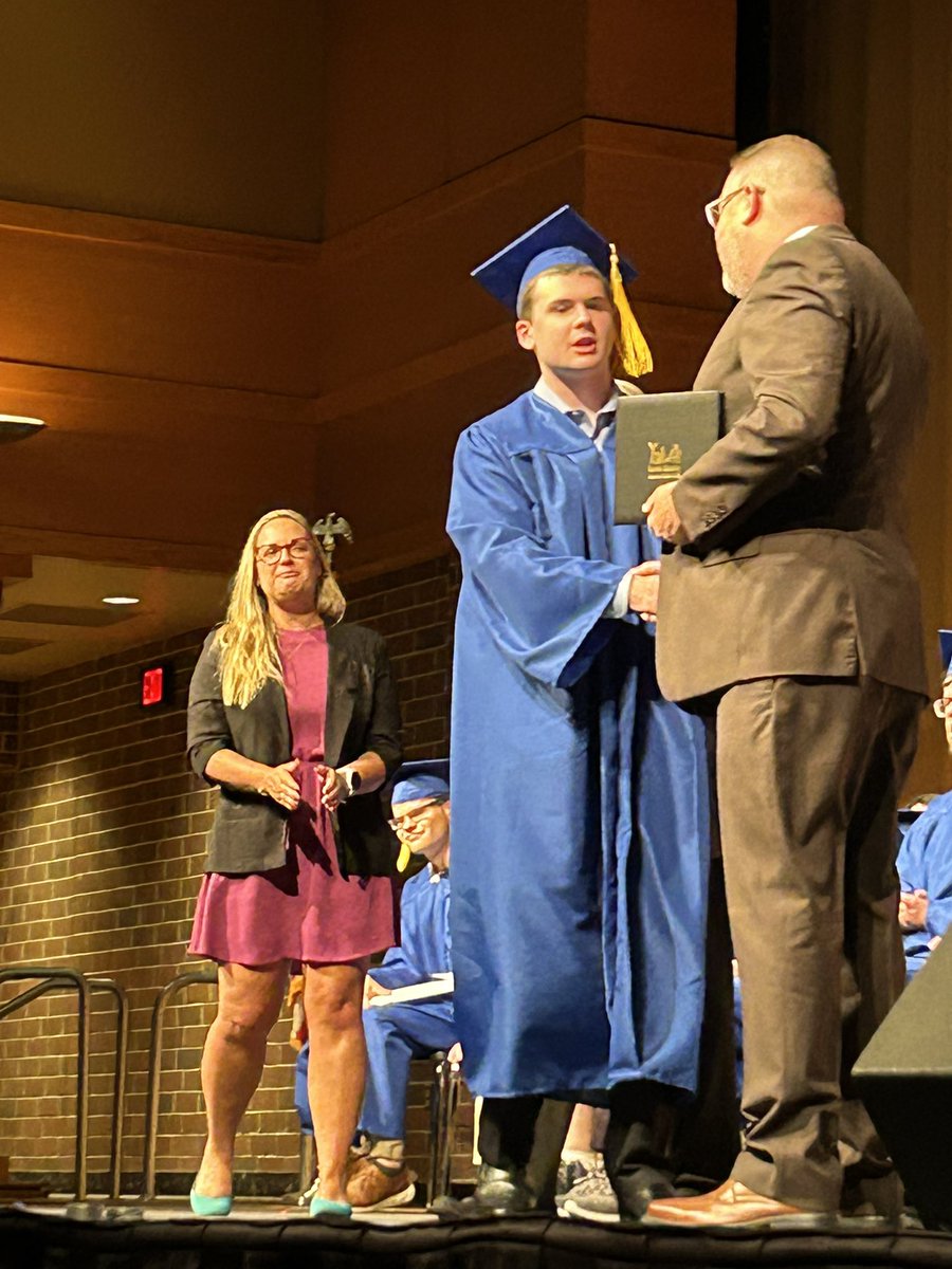 Lisa Hoffman, Ed.D. (@drlhoffman) on Twitter photo Congratulations to the 29 amazing <a href="/BucksIU22/">Bucks IU</a> graduates and especially Morgan and Adam from #QCSD! A wonderful celebration of these young adults -What an inspirational keynote by <a href="/PennridgeSD/">Pennridge School District</a> graduate Nolan!
<a href="/QCSDnews/">QCSD News</a> <a href="/MarkMHoffman/">Mark Hoffman</a> @BillHarner <a href="/qcsdpupilsvcs/">QCSDstudentservices</a> Congratulations to the 29 amazing <a href="/BucksIU22/">Bucks IU</a> graduates and especially Morgan and Adam from #QCSD! A wonderful celebration of these young adults -What an inspirational keynote by <a href="/PennridgeSD/">Pennridge School District</a> graduate Nolan!
<a href="/QCSDnews/">QCSD News</a> <a href="/MarkMHoffman/">Mark Hoffman</a> @BillHarner <a href="/qcsdpupilsvcs/">QCSDstudentservices</a>
