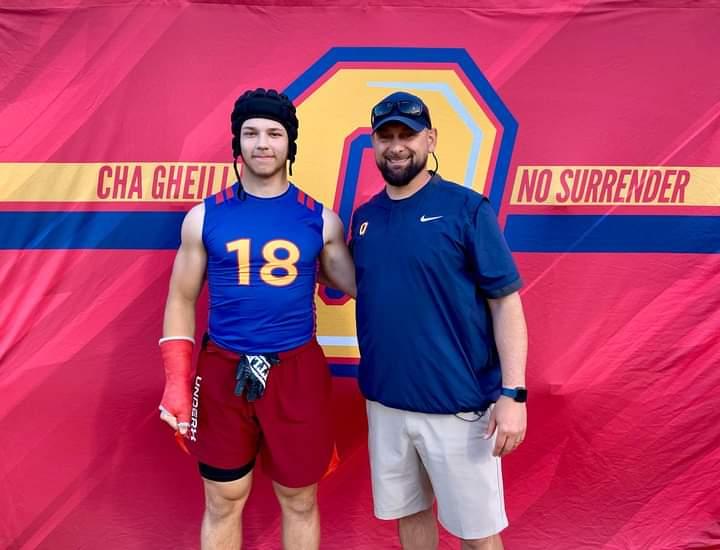 Thank you @Queens_Football
For inviting me out to their 7v7 camp yesterday. Had an awesome time competing with some dogs. #chagheill
@coachbech @CoachNezQU @SteveSnyderQ 
@warriors_fbc @MVPFA2016