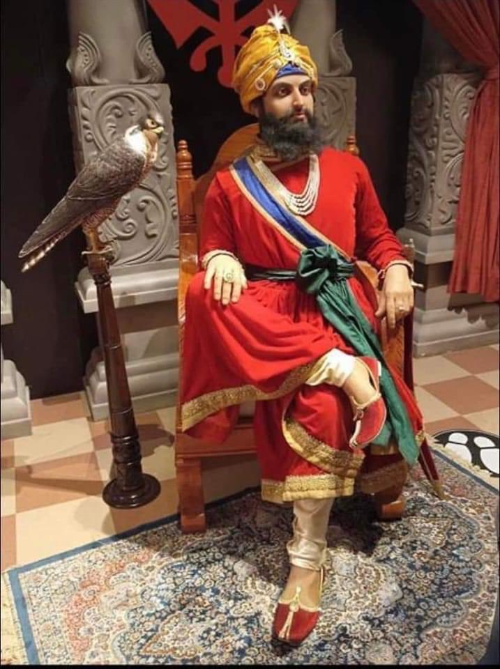 A statue of Guru Gobind Singh Ji was placed in Ambuja Mall in Patna. The Ambuja mall is an Adani owned company. Idol worship & ritualism is highly condemned in Sikhism. This deliberate move is highly condemnable. The Sikh residents of Patna, Bihar must take action immediately.
