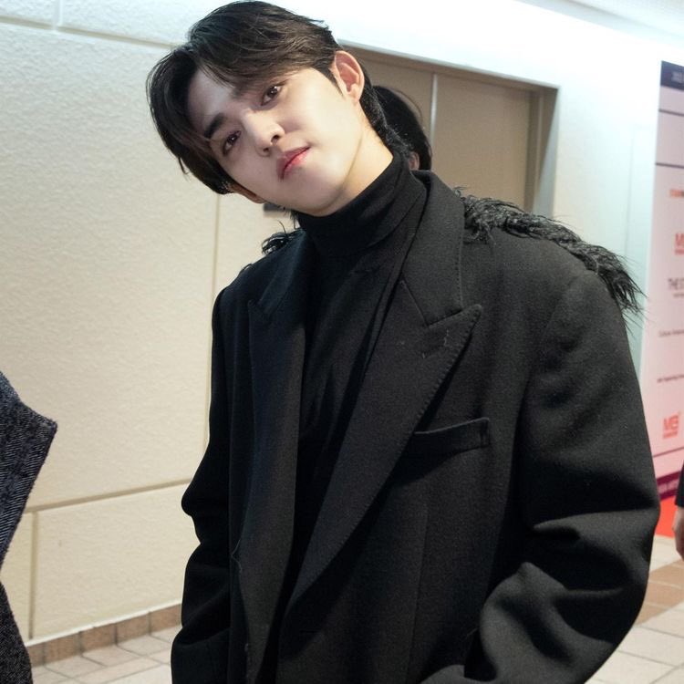 haomiaoo's tweet photo. sebastian https://t.co/MAlgevqvKh