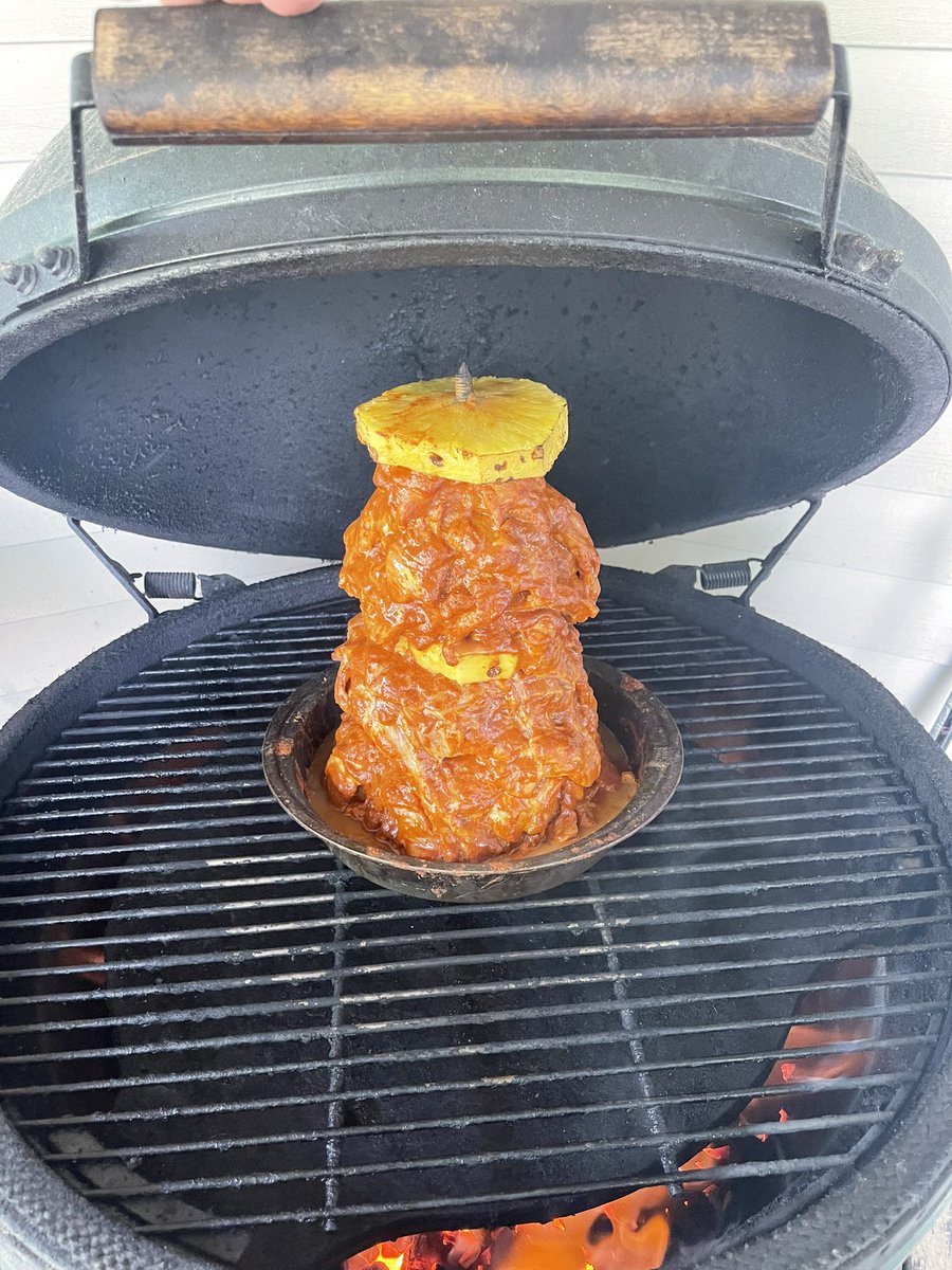 FunkmeisterND's tweet photo. Birthday dinner was a huge success! #tacosalpastor #streettacos #bge #bgenation #biggreenegg #funkbbq #foodporn https://t.co/86U9QEPAJh