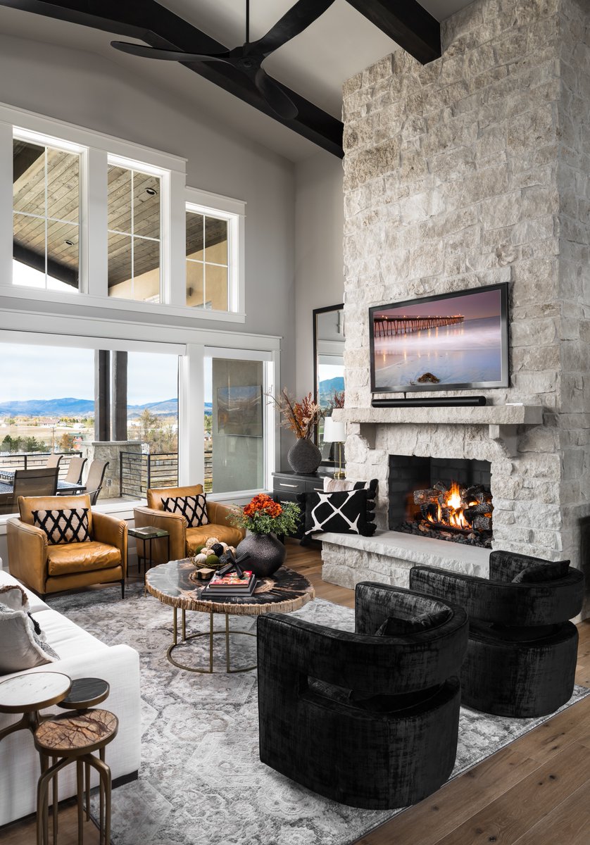 EdwardsStone_'s tweet photo. Your stone should offer more than just visual appeal. When you choose natural stone, you are choosing a product with durability and longevity. Trust Edward's Stone for the ultimate investment in natural beauty and sustainability.
Photo By #nicslinesandedgesβ β
#EdwardsStone https://t.co/Lmt6Ou16c4