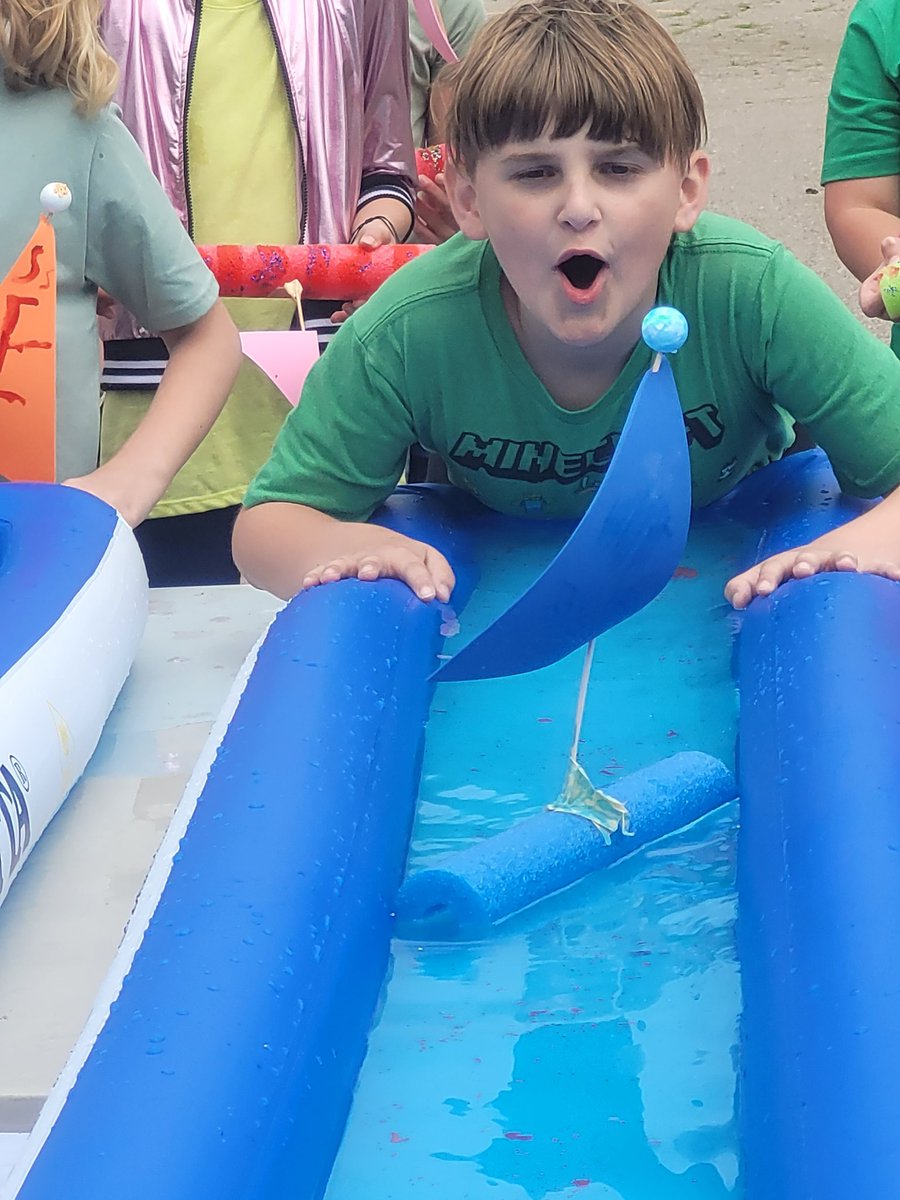 Amanda Gallerani tweet media