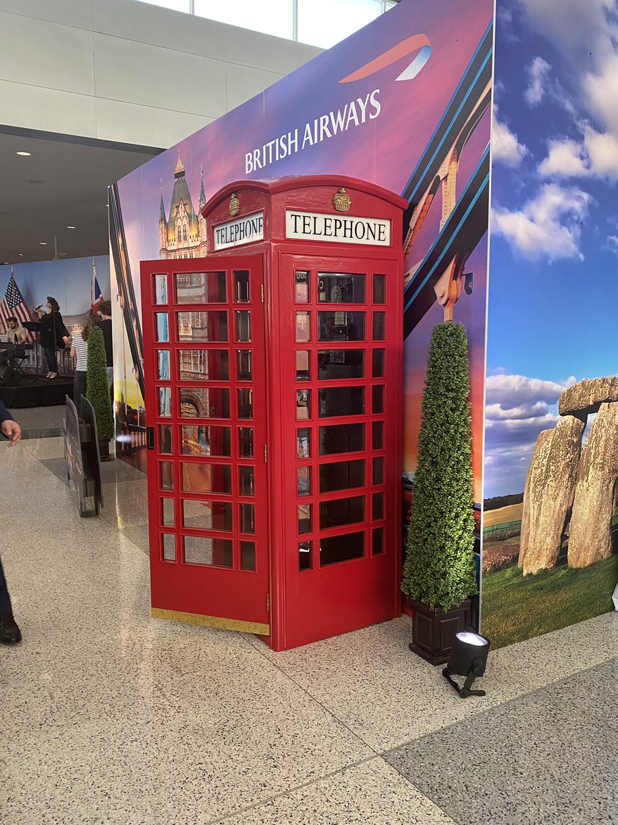 eatshoptweet's tweet photo. CVG welcomes British Airways and the direct flight to London 🇬🇧 https://t.co/T5JxOSYaxU