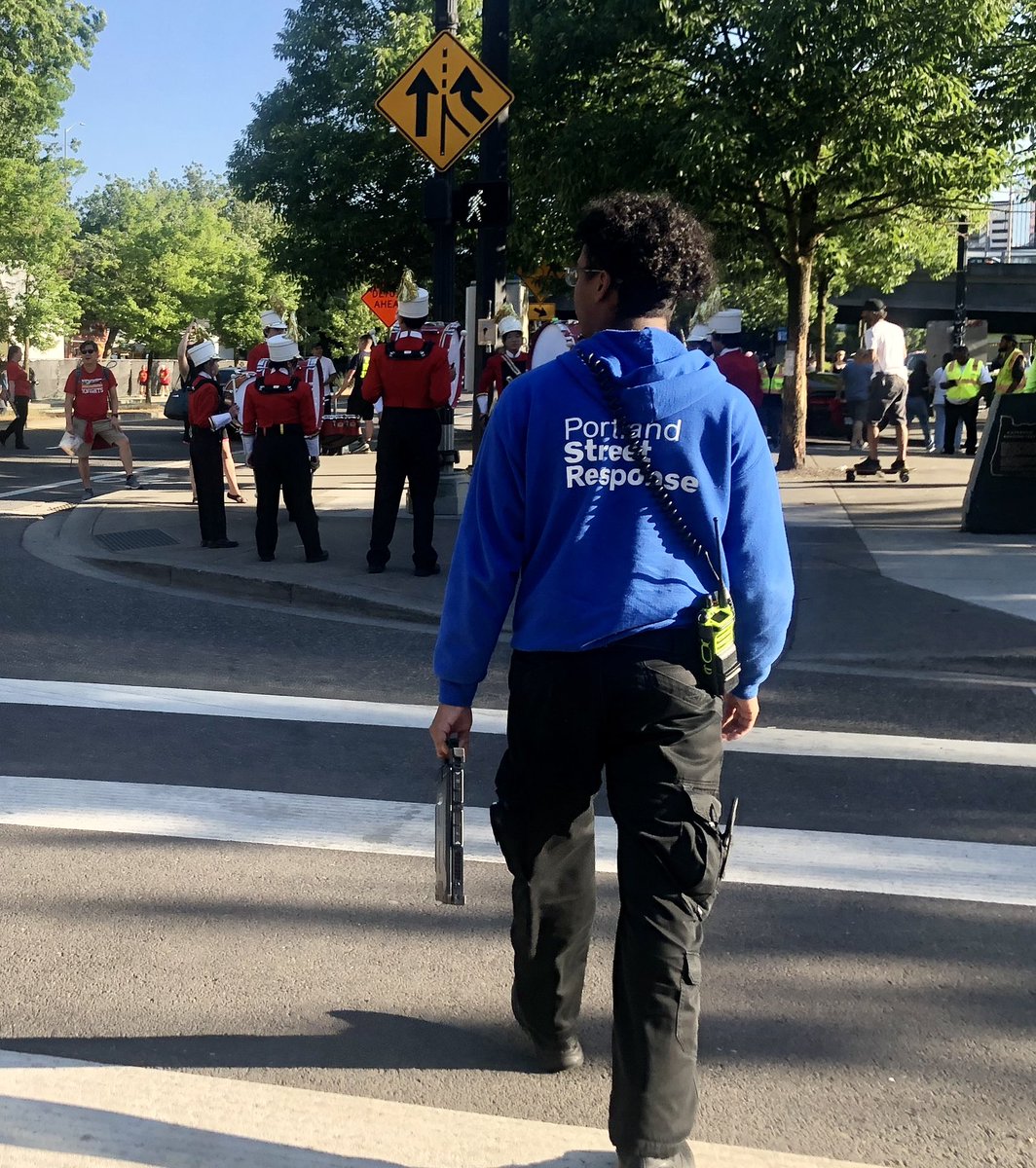 Portland Street Response (@pdxstresponse) on Twitter photo PSR had a team responding specifically for parade needs during the Starlight Parade. We worked alongside firefighters responding to medical calls. Thanks to everyone who said hello and asked questions. Happy Rose Festival, everyone! PSR had a team responding specifically for parade needs during the Starlight Parade. We worked alongside firefighters responding to medical calls. Thanks to everyone who said hello and asked questions. Happy Rose Festival, everyone!