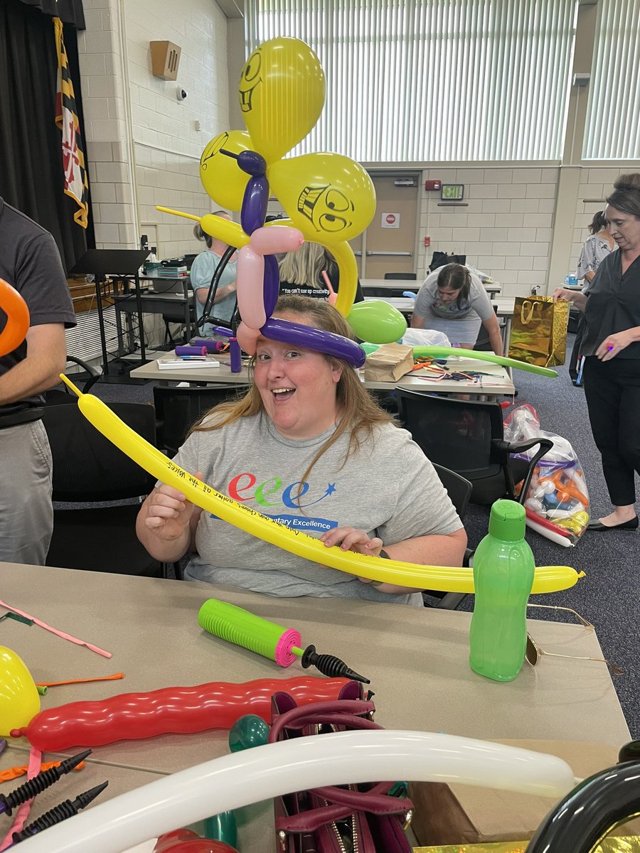 teacherfirst73's tweet image. This group 🥰❤️ makes my heart so happy ❤️