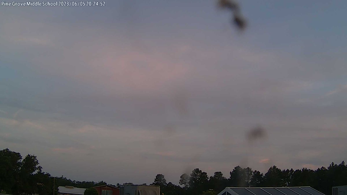 Pine Grove Middle School at sunset and it's 79.0 F.