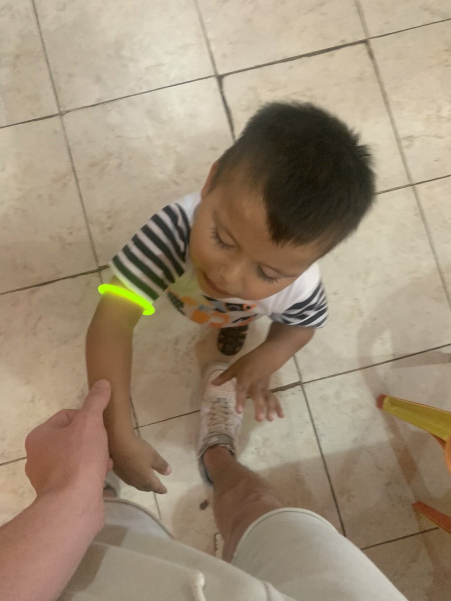 JohnnyPerryy's tweet image. Had an amazing time in mexico. Love to help the orphanages when i can!